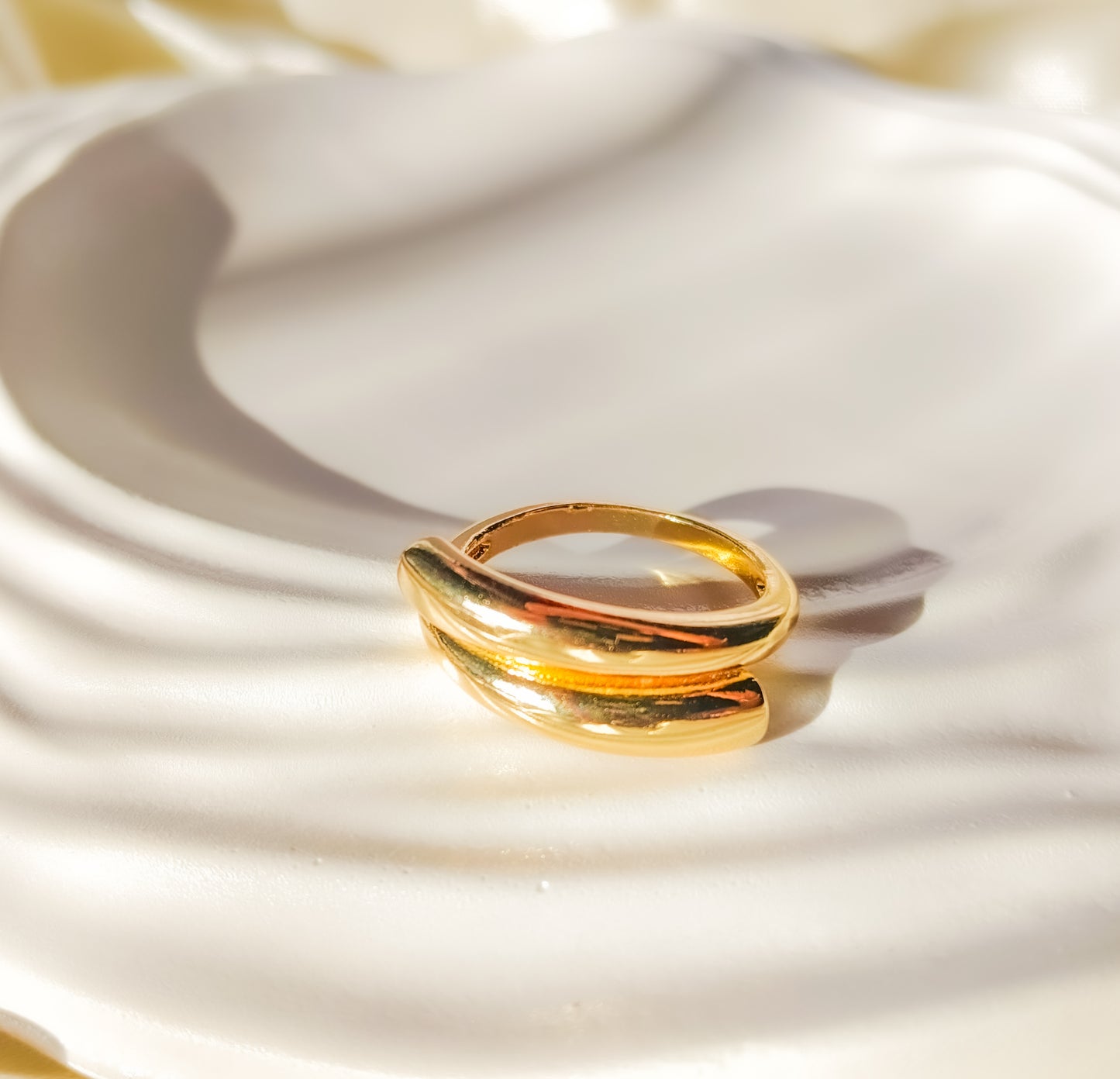 Caressa Ring