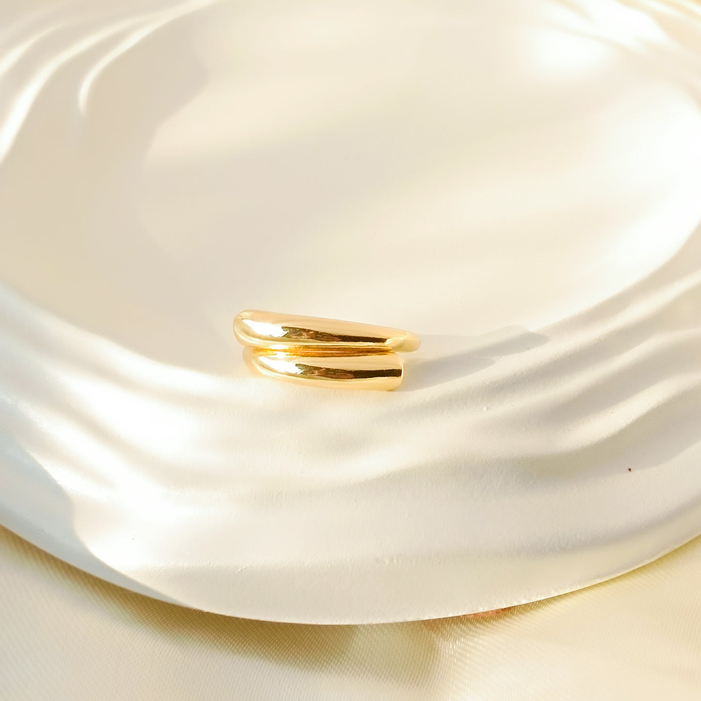 Caressa Ring