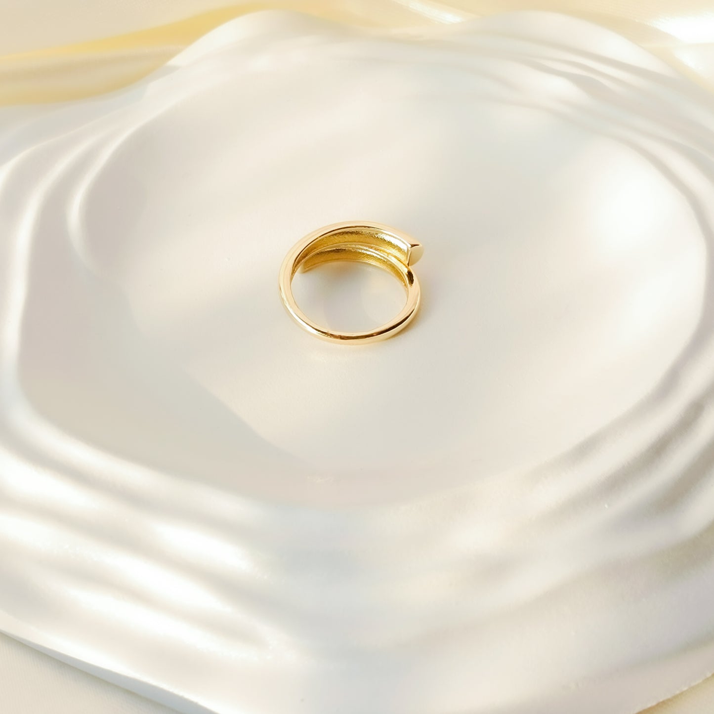 Caressa Ring