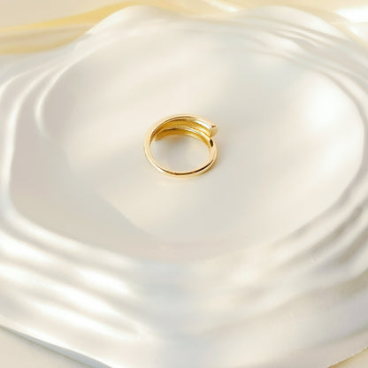 Caressa Ring